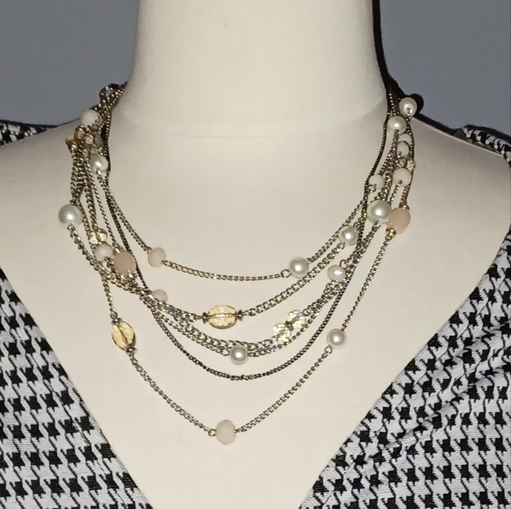 🌷3/$20🌷Vintage Multi-Strand Silver Beaded Necklace